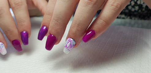 Foto Silvia Rojas. Nails, shop & school.