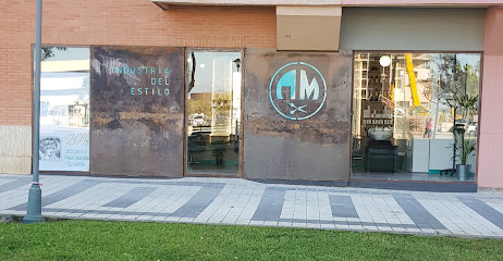 Foto AM Industria del estilo. Peluquería Teatinos Málaga