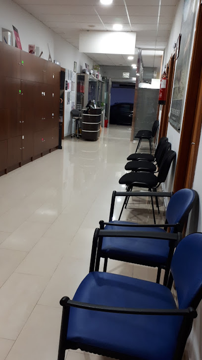 Foto Academia Lola Peluquería y Estética