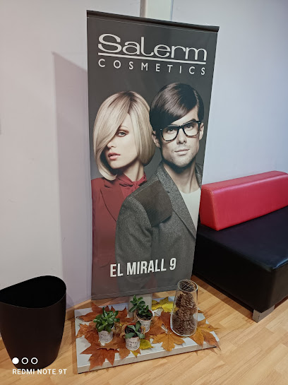 Foto El Mirall 9 Perruqueria