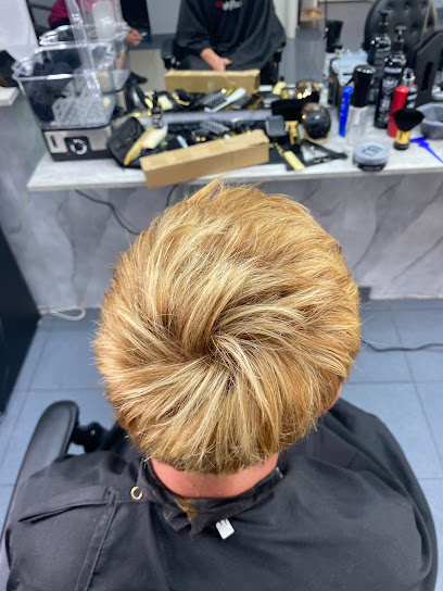 Foto Goldenlux Barbershop