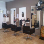 Vanesa Martín estilista - Peluquería en Vélez-Málaga AF1QipMK0Dq7_a_8kSW22H_U54c7yzhibnwVmO1vJUvG=w408-h544-k-no