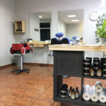 Por los Pelos - Peluquería en El Puerto de Sta María AF1QipMSNAwcVn2wsb1G0hsIXu1pRAVrKJ2dj6s1rBt_=w408-h408-k-no