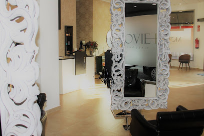 Foto MovieHair Salon - Peluquería , Belleza y Barbería