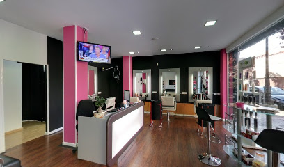 Yenny's Stilistas - Peluquería en Oviedo AF1QipO-3bTcu5ajZazHlMDfM5E6dQUC3tqHloGsXxFyw408-h240-k-no-pi-0-ya30966553-ro-0-fo100