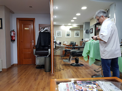 Foto Peluquería Hermanos Tapiador