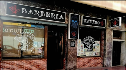 Foto Peluquería Barbería & Tattoo