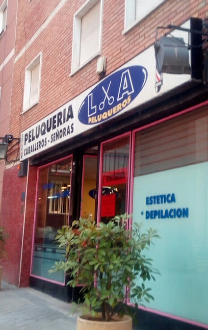 Foto LyA Peluqueros