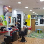 Peluquería Barroso - Peluquería en Cádiz AF1QipP4zTK_OV27M9Oh8YQpzlxaB-VDz5Ne_-qeK0cD=w426-h240-k-no