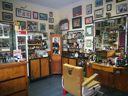 Peluquería de caballeros Tolo desde 1975 - Peluquería en La Laguna AF1QipPFKQNn4l5d29aCJuiCHdZ6qVwM9dOuAYtTiTDL=w408-h306-k-no