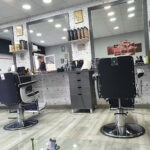 Yus Barber - Peluquería en Valdemoro AF1QipPdp_E1xxNh2Xv_3kMQKvitl2fzEOMy-G2Zb2vI=w408-h306-k-no