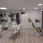 PELUQUERÍA SIXTO - Peluquería en Castelldefels AF1QipPj2lab_fFpuQfq5dmzURwxLh8Ah3DFAUqsd3bo=w408-h306-k-no